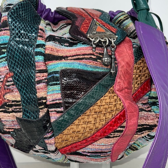 Sharif Large Python Croc Ikat Leather Drawstring Snap Flap Bucket Shoulder Bag - Picture 7 of 16